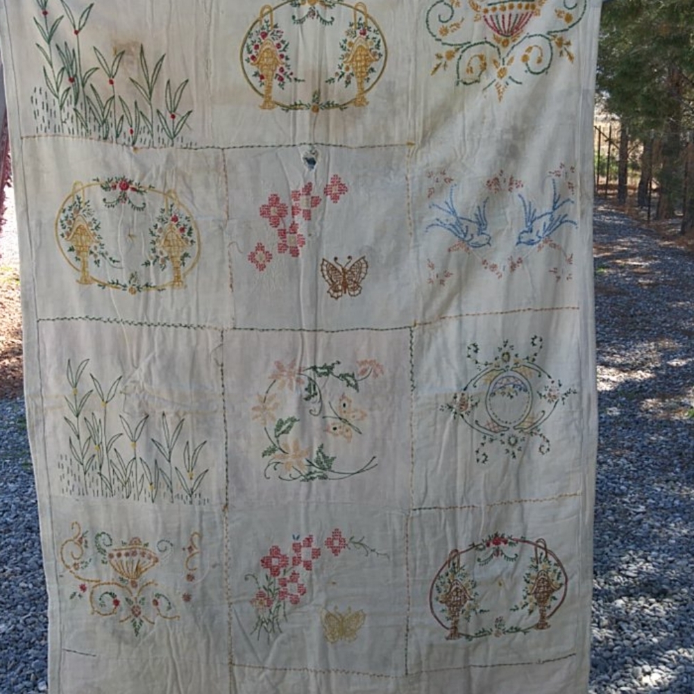 Handmade Rare 100+ Year Old Hand Embroidered Quilt